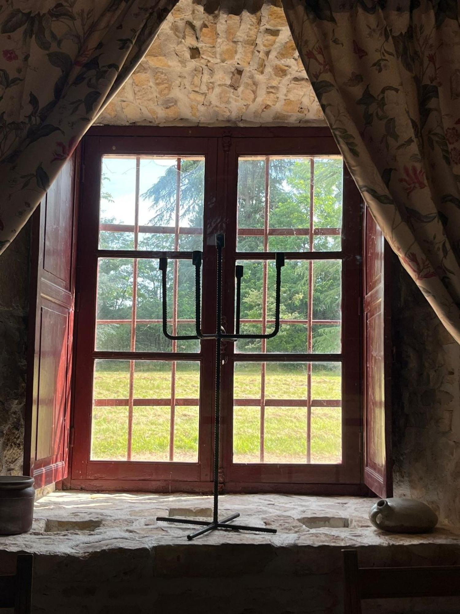 Chambre Dans Tour Du 15Eme Siecle Mauvieres Luaran gambar
